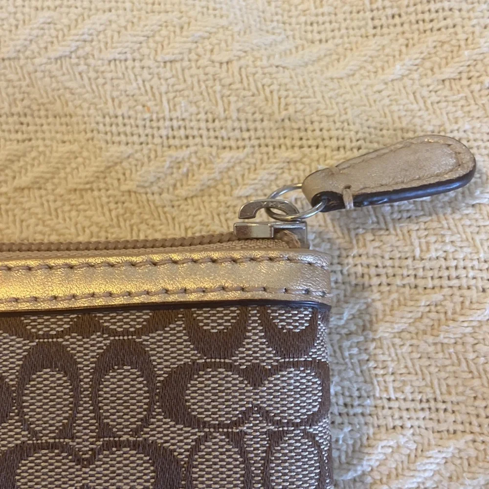 Coach signature C brown ipad case.